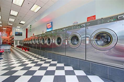 Beautiful state of the art laundromat with the latest card system technology. . Laundromat for sale in nj